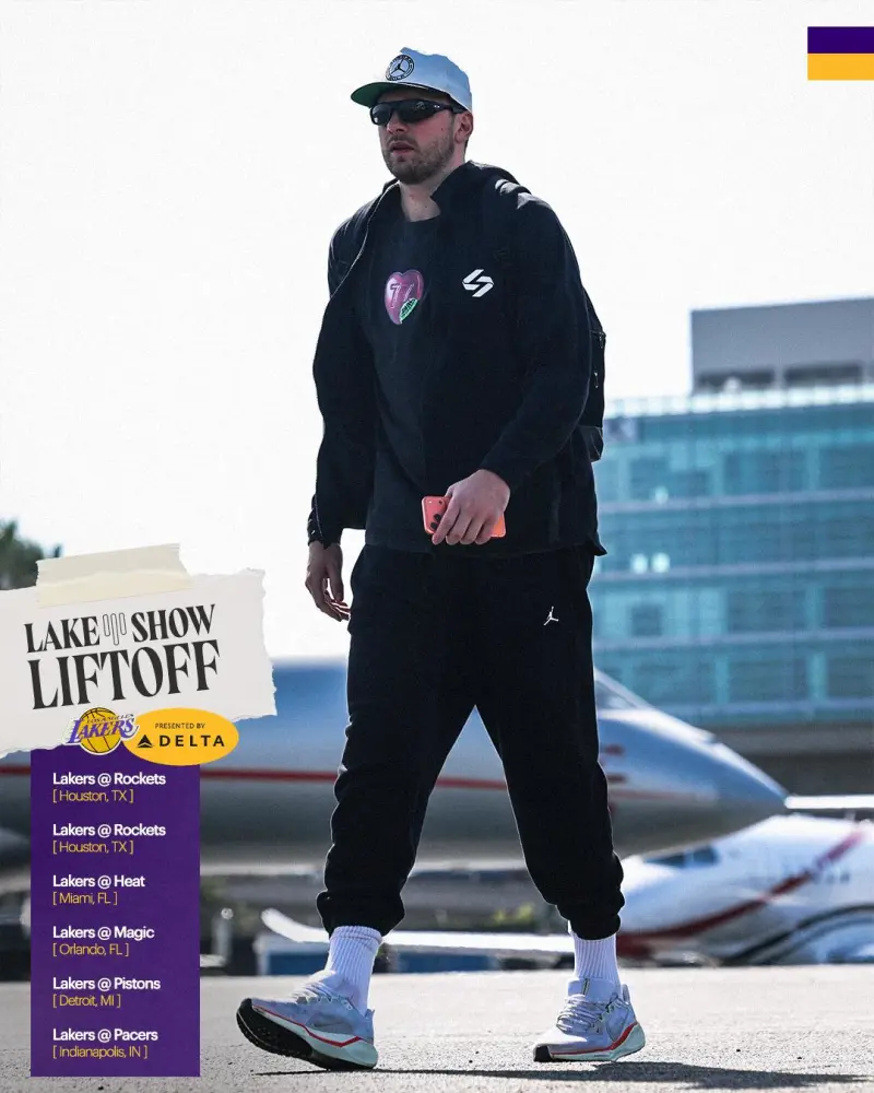 世界杯八强对阵-湖人社媒分享球员奔赴休斯顿的登机照片组图，东契奇出镜